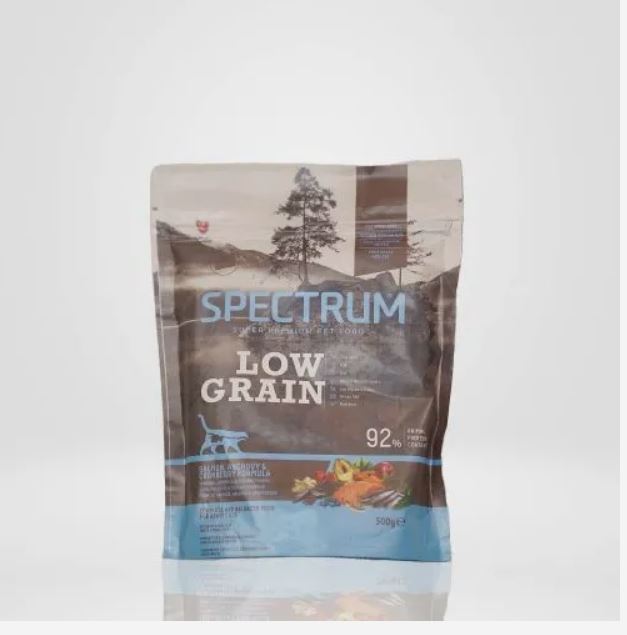 SPECTRUM LOW GRAIN ADULT CAT FOOD SALMON ANCHOVY CRANBERRY 500GR